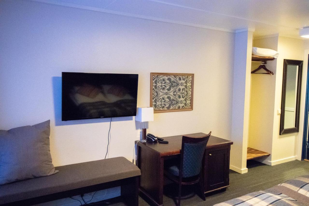 Lakselv Hotel ภายนอก รูปภาพ
